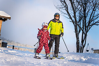 Skifahren mit der ganzen Familie im Bayerischen Wald